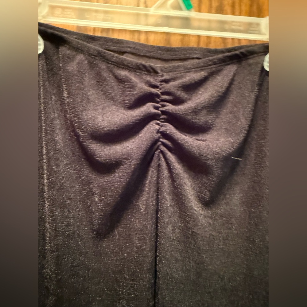 Elegant Black Maxi Skirt - Picture 3 of 6